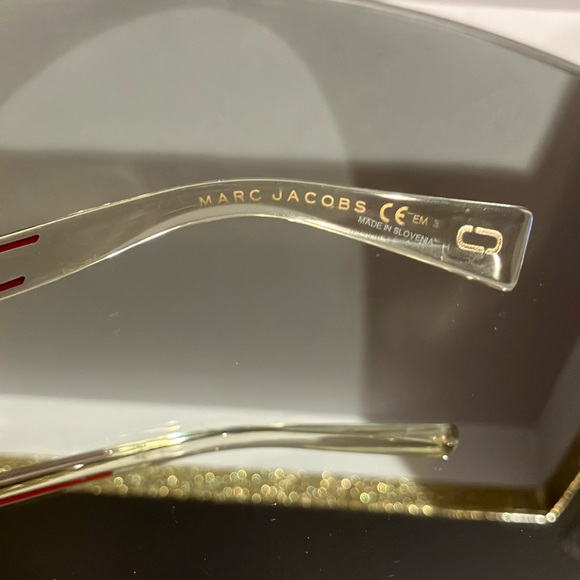 NWOT Marc Jacobs Sunglasses 321/S with Case